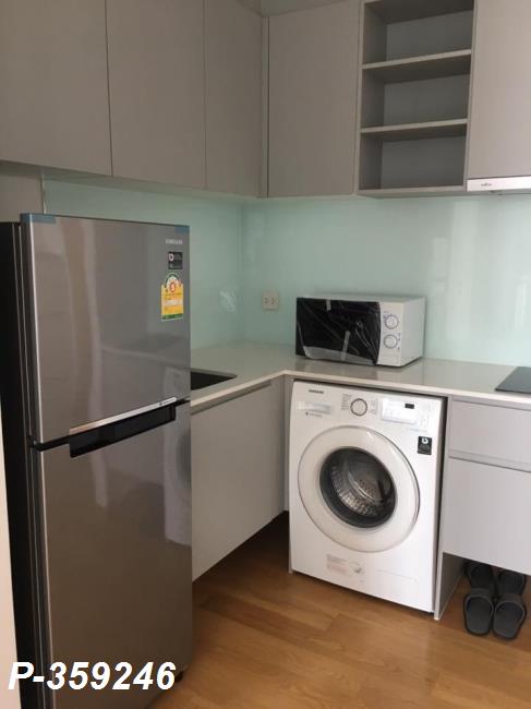 Noble Revo Silom  ครัว.jpg