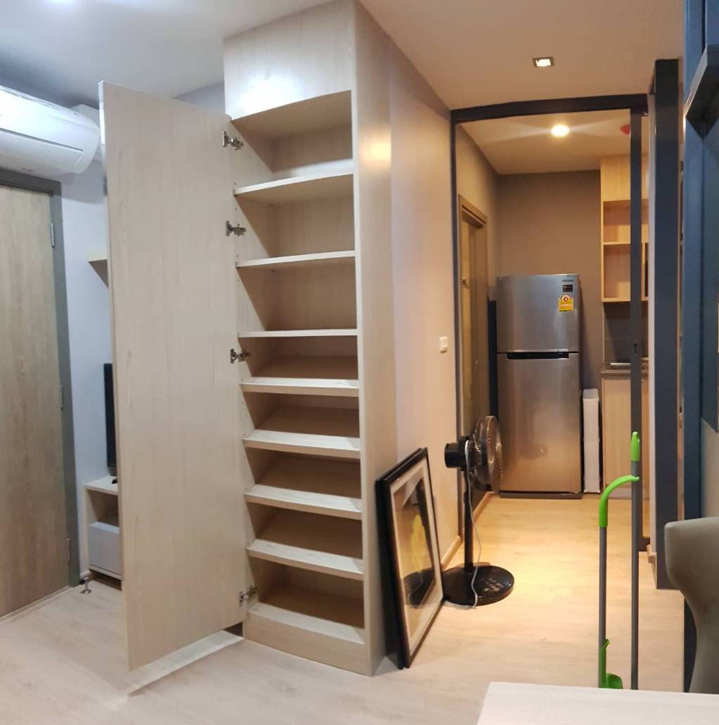 IDEO O2 ชั้นวางรองเท้า.jpg