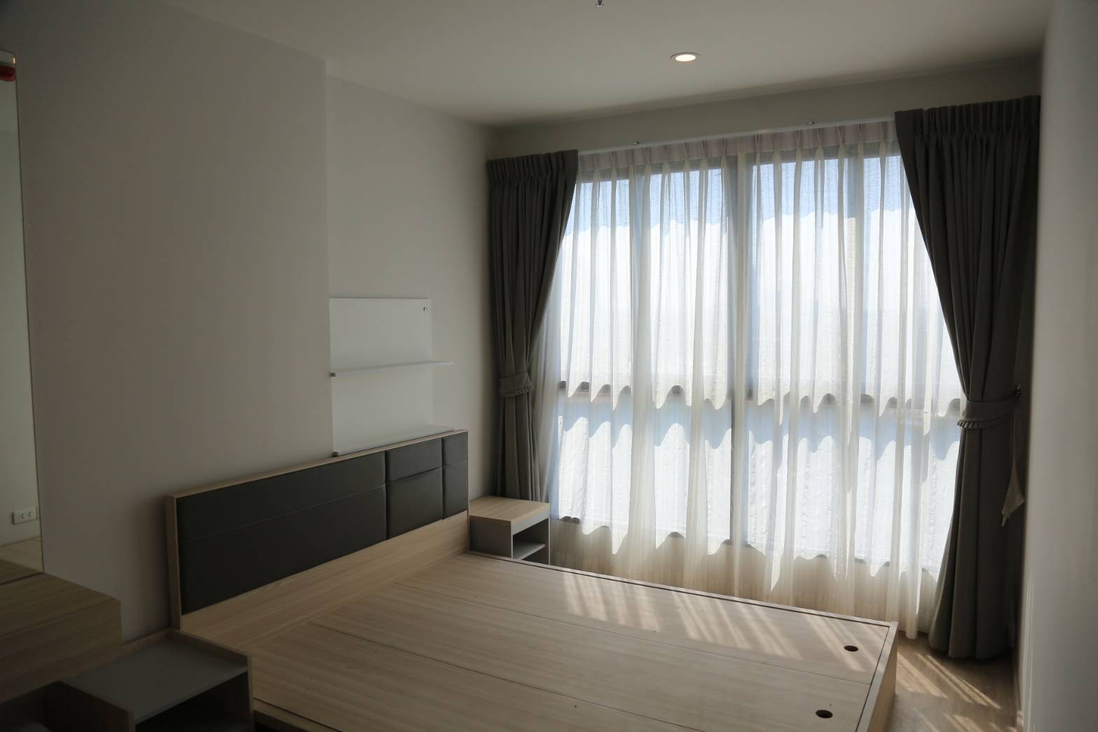 IDEO O2 เตียง.jpg