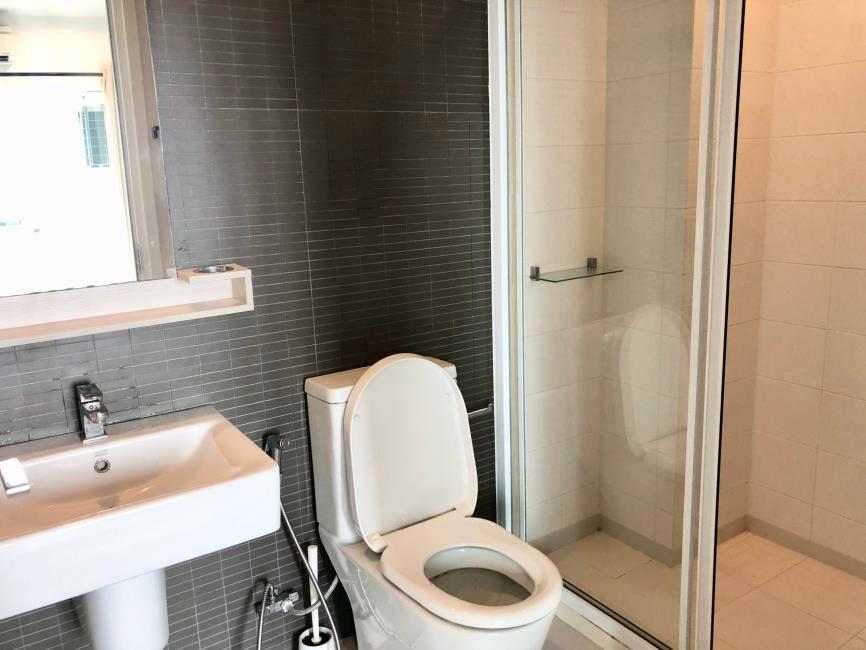 The Key Sathorn-Ratchapruek ห้องน้ำ.jpg