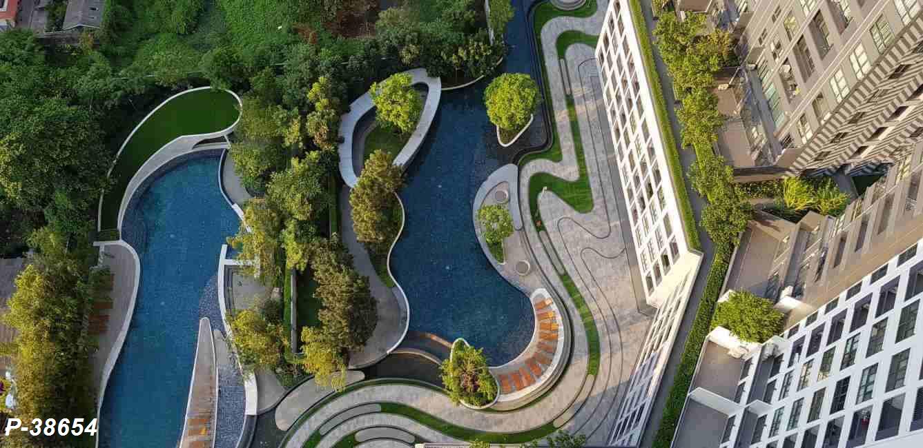 IDEO O2  วิวสระ.jpg