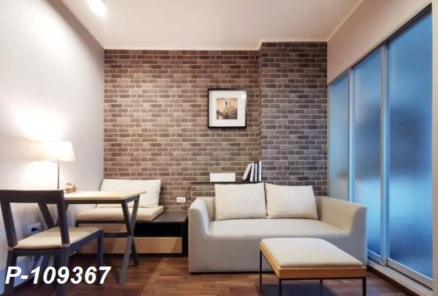 U Delight Ratchavibha โซฟา โตีะอาหาร.jpg