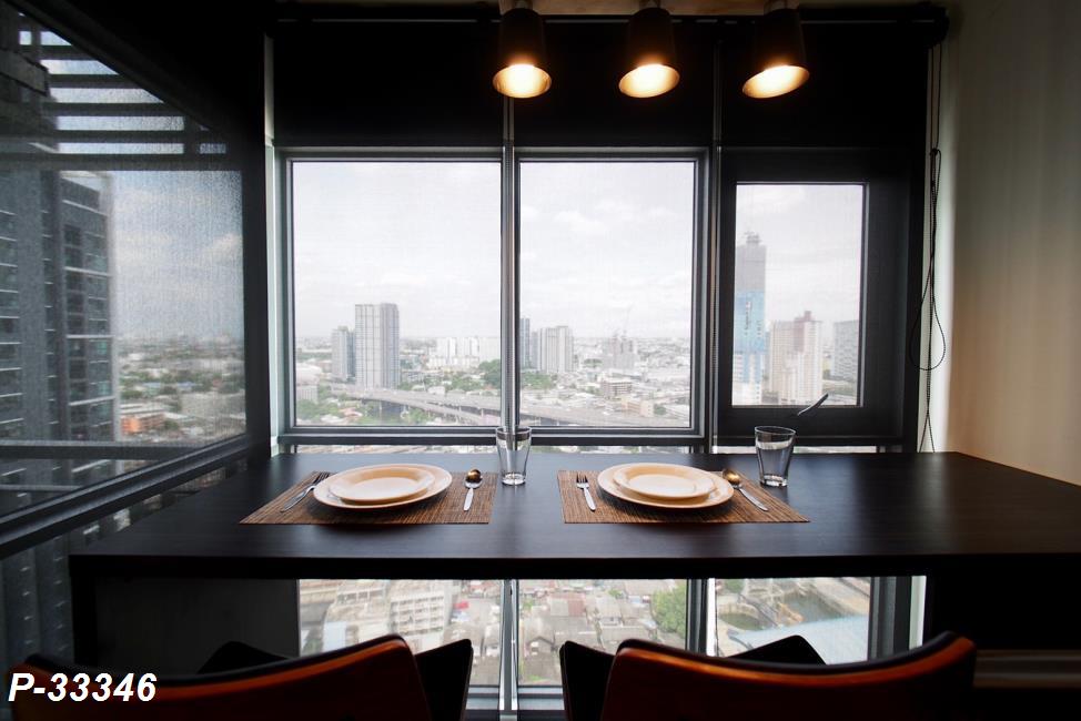 Aspire Sukhumvit 48 โต๊ะอาหาร.jpg