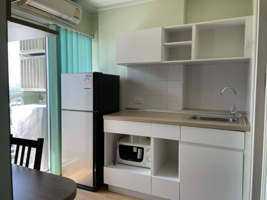 Lumpini Place Srinakarin - Huamak Station ครัว.jpg