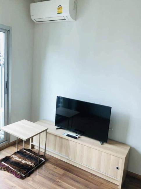 Noble Revolve Ratchada 2 ทีวี.jpg