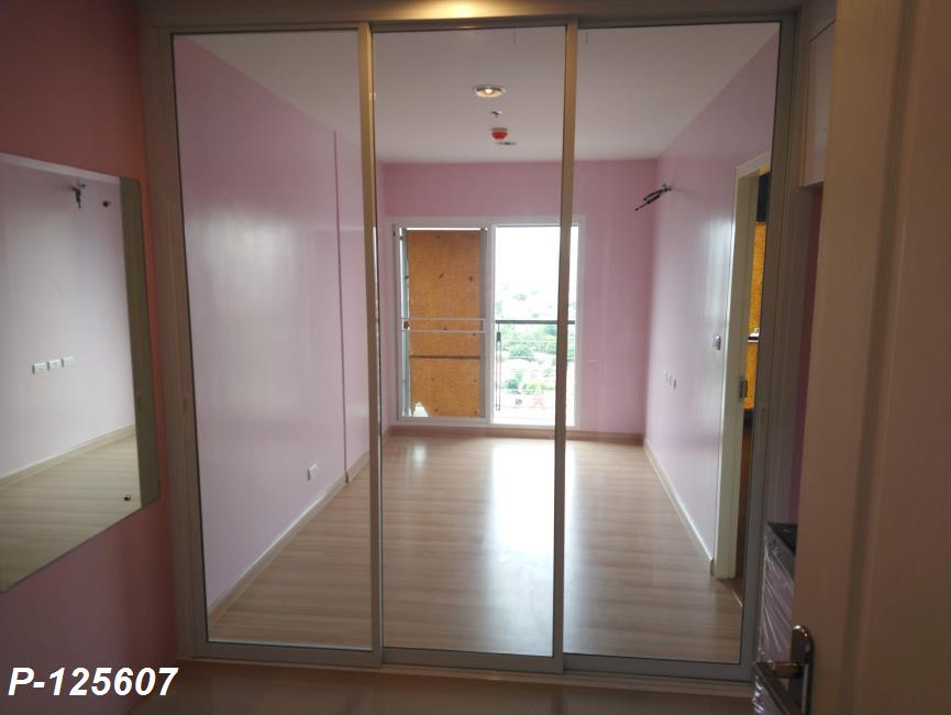 Bangkok Horizon Ratchada-Thapra มุมห้อง.jpg