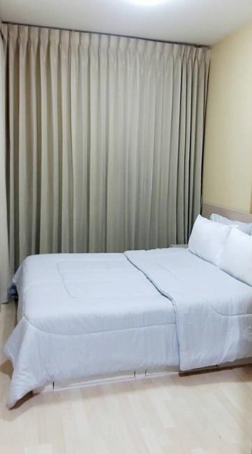 Ideo Mix Phaholyothin เตียง.jpg