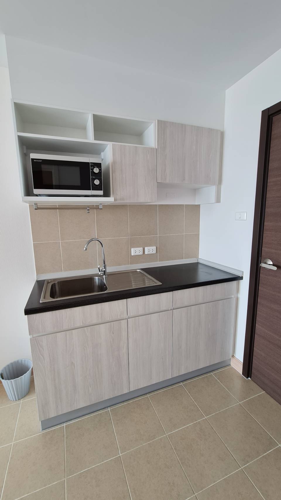 (ศุภาลัย ปาร์ค สถานีตลาดพลู)  ครัว..jpg