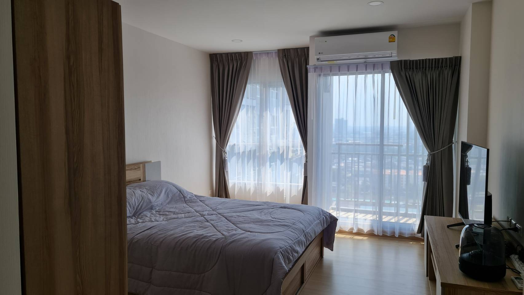 (ศุภาลัย ปาร์ค สถานีตลาดพลู)  ห้องนอน.jpg