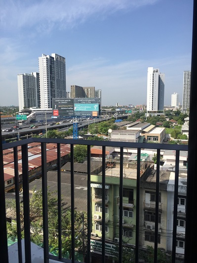 Pela Wutthakat  ระเบียง+วิว-30.jpg