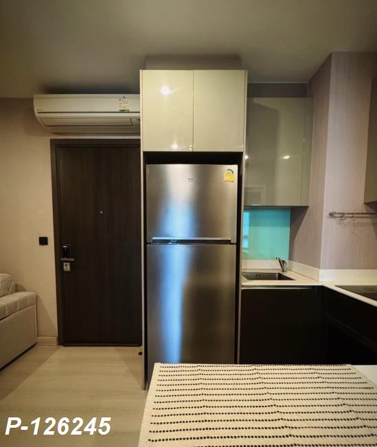 678704089_10163095164384403_4583018955385856565_n-Photoroom.jpg