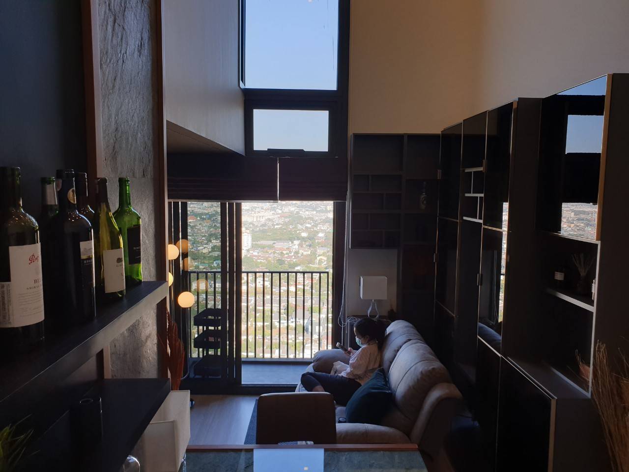 (เดอะไลน์ สุขุมวิท 101) ห้องนั่งเล่น.jpg