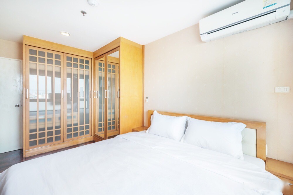 (ริเวอร์ เฮเว่น) ตู้เสื้อผ้า.jpg