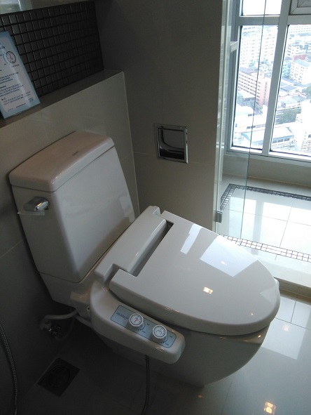 (ริทึ่ม สาทร) ชักโครก-40.jpg