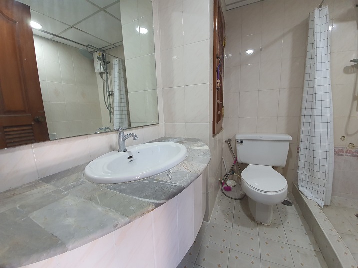 (เมอร์ลิน ทาวเวอร์) ห้องน้ำ-35.jpg