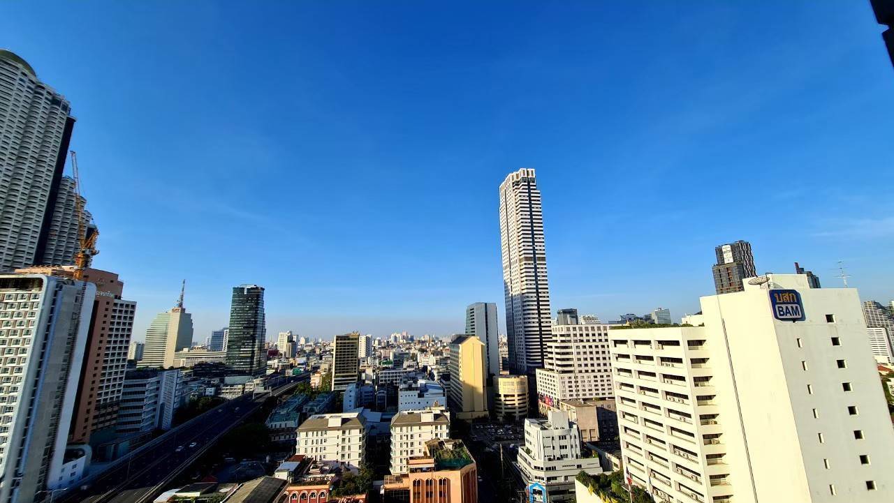 (โนเบิล รีโว สีลม) วิว.jpg