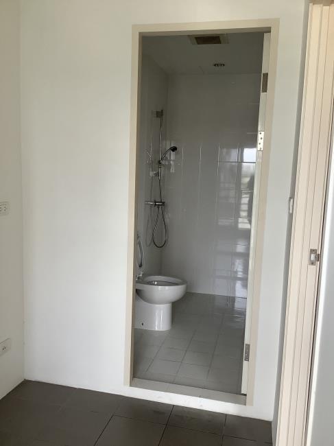 (เดอะ ทรี บางโพ สเตชั่น) ห้องน้ำ.jpg