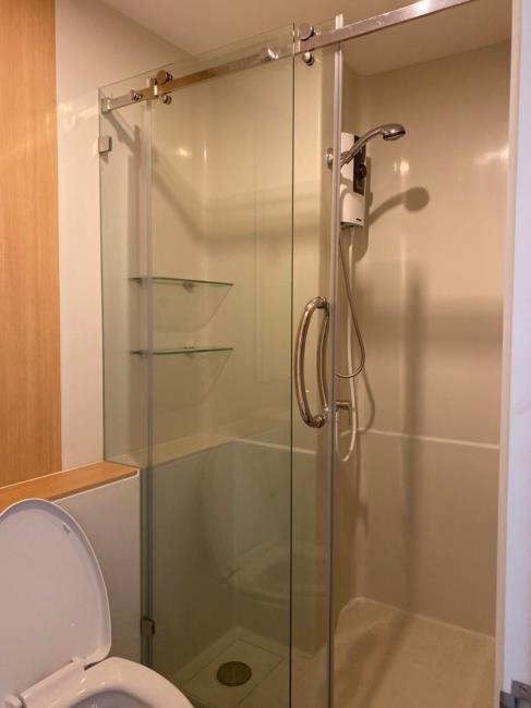 Aspire Sathorn Thapra ห้องอาบน้ำ.jpg