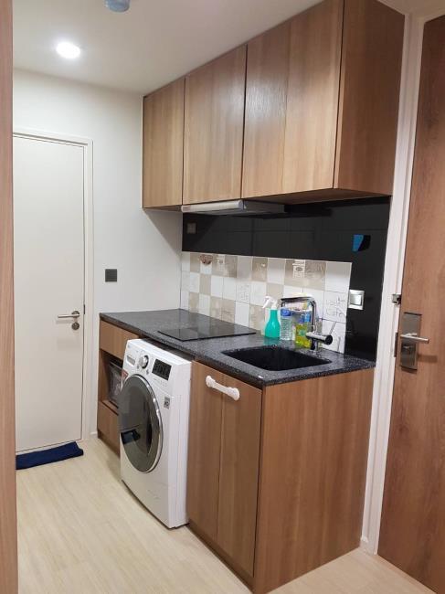 Than Living Ratchada - Prachautit ครัว.jpg