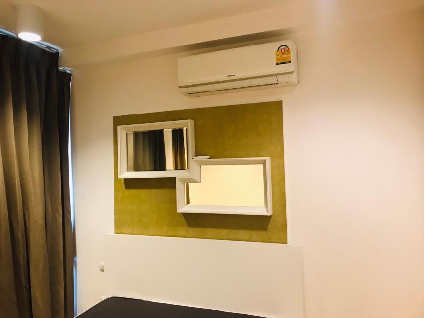 Chateau In Town Ratchada 10 แอร์.jpg