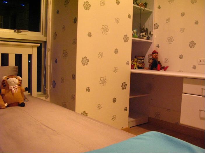 (ไลฟ์ แอท สาทร 10) ในห้องนอน.jpg