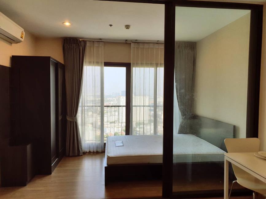 The Tree RIO เตียง.jpg