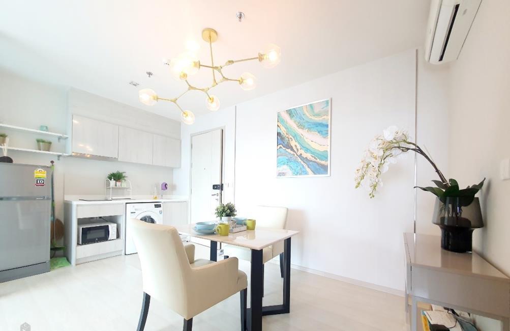 Life Sukhumvit 48 โต๊ะอาหาร ครัว.jpg