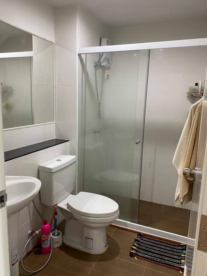 (รีเจ้นท์ โฮม สุขุมวิท 81) ห้องน้ำ.jpg