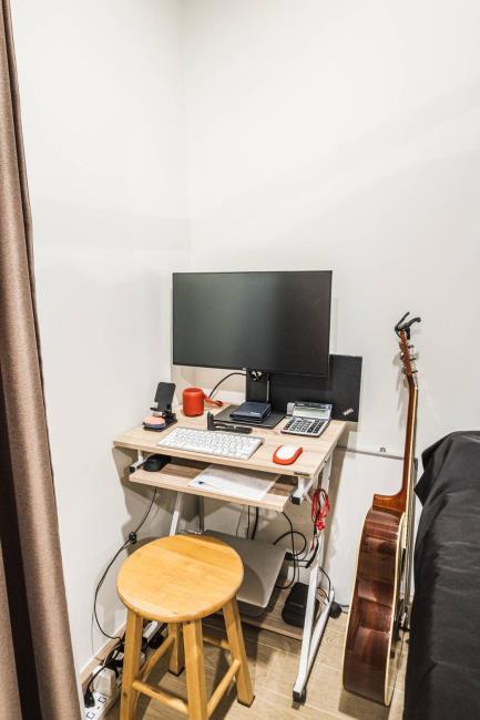 (ไอดีโอ โมบิ บางซื่อ แกรนด์ อินเตอร์เชนจ์) เก้าอี้.jpg