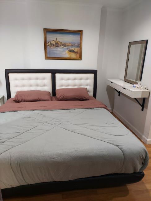 ลุมพินี พาร์ค ริเวอร์ไซด์ พระราม 3 เตียง.jpg