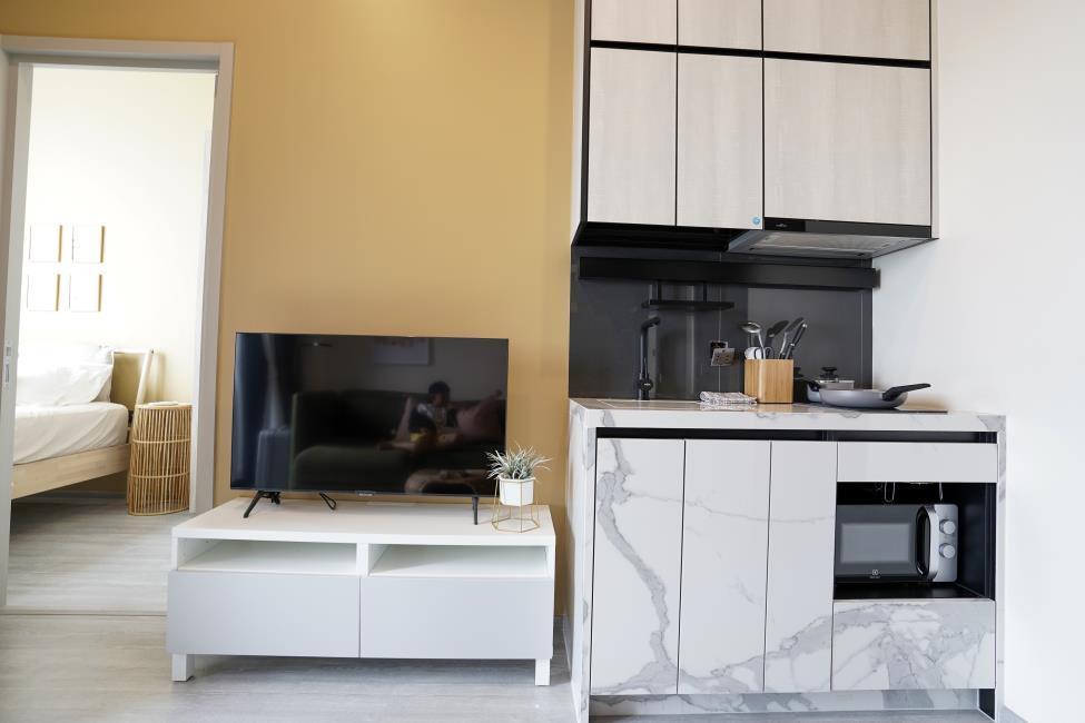 The Line sukhumvit 101 ครัว ทีวี.jpg