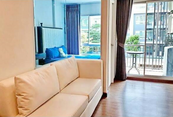 HallMark Chaengwattana  โซฟา.jpg