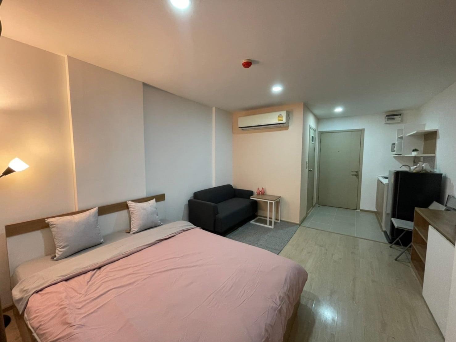Elio Condo Sukhumvit 64 เตียง.jpg
