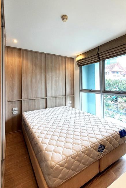 The Niche Sukhumvit 49 เตียงนอน.jpg