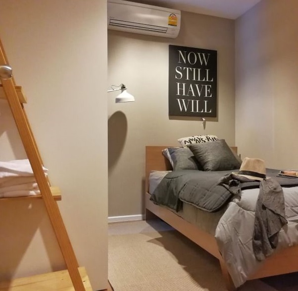 B Republic มุมเตียง.jpg