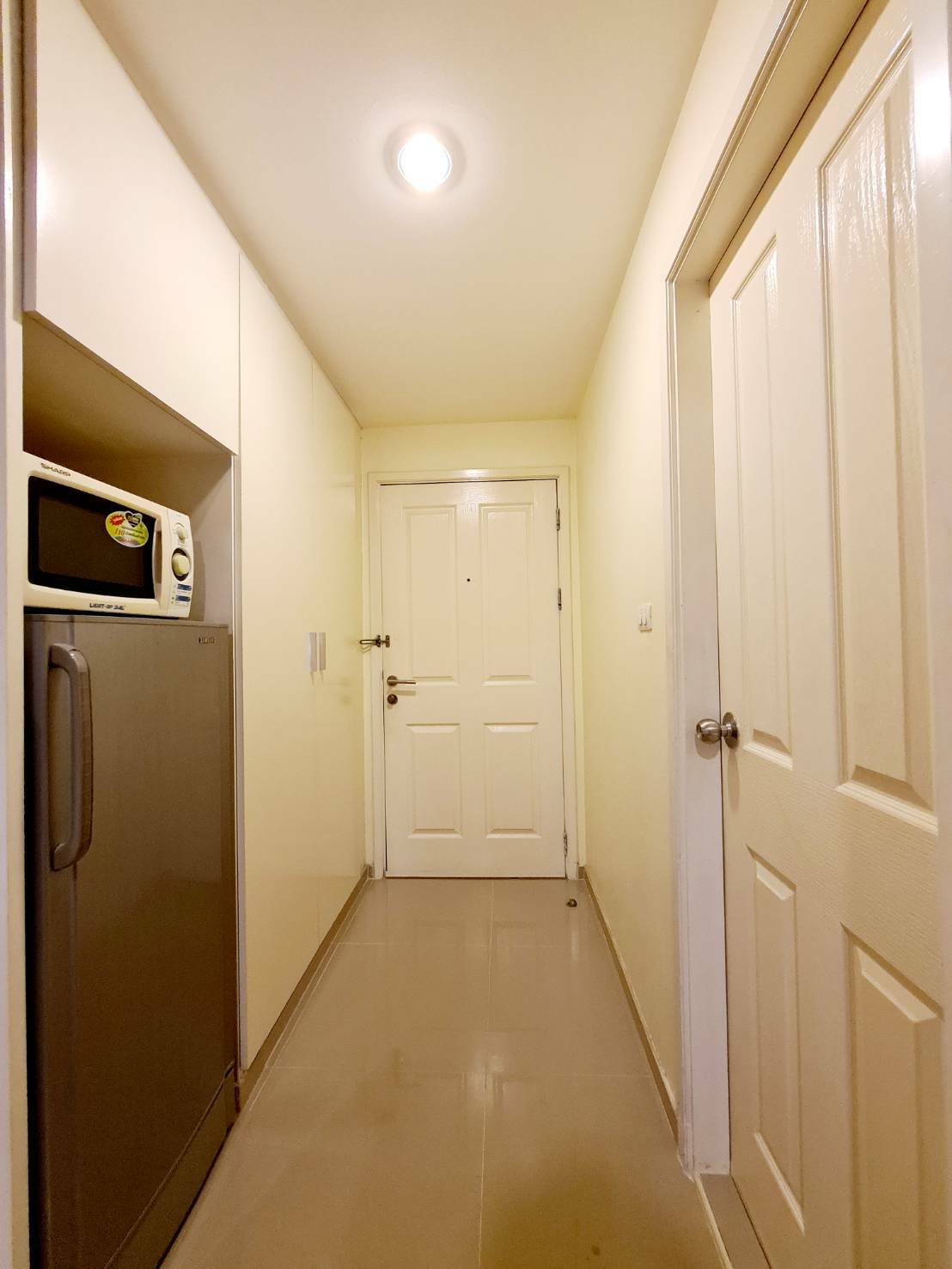 Inspire Place ABAC-Rama IX  ตู้เย็น.jpg