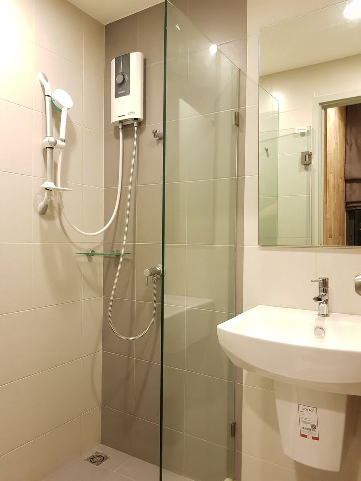 Ideo Mobi Sukhumvit Eastgate เครื่องทำน้ำอุ่น.jpg