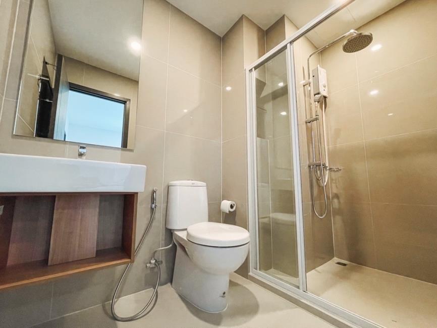 Elio Del Nest Udomsuk ห้องน้ำ.jpg