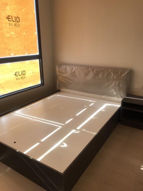 Elio Del Nest Udomsuk เตียงนอน.jpg