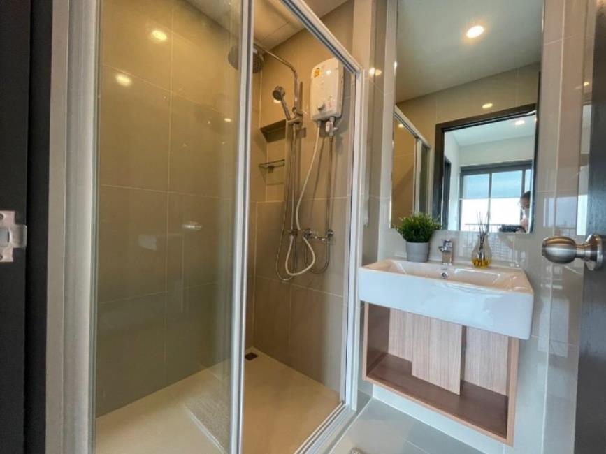 Elio Del Nest Udomsuk ห้องอาบน้ำ.jpg