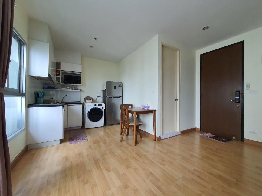 The Parkland Taksin-Thapra ครัว.jpg