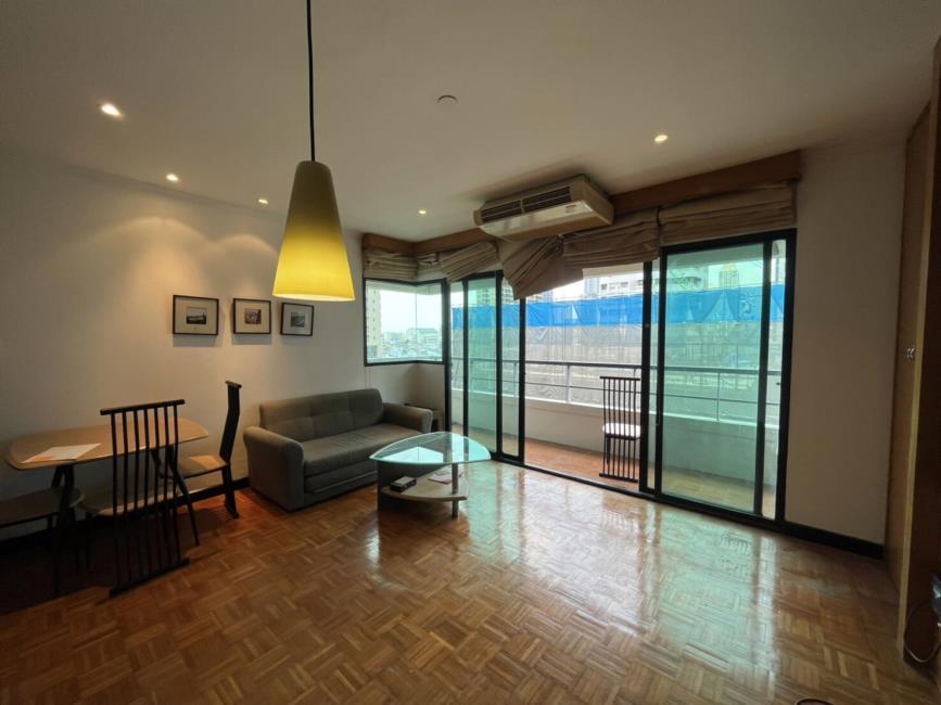 (สาธร การ์เด้นส์) (2).jpg