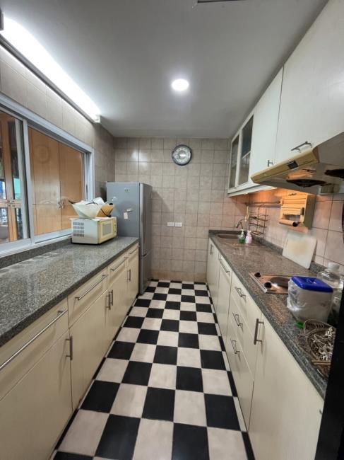 (สาธร การ์เด้นส์) ครัว (2).jpg