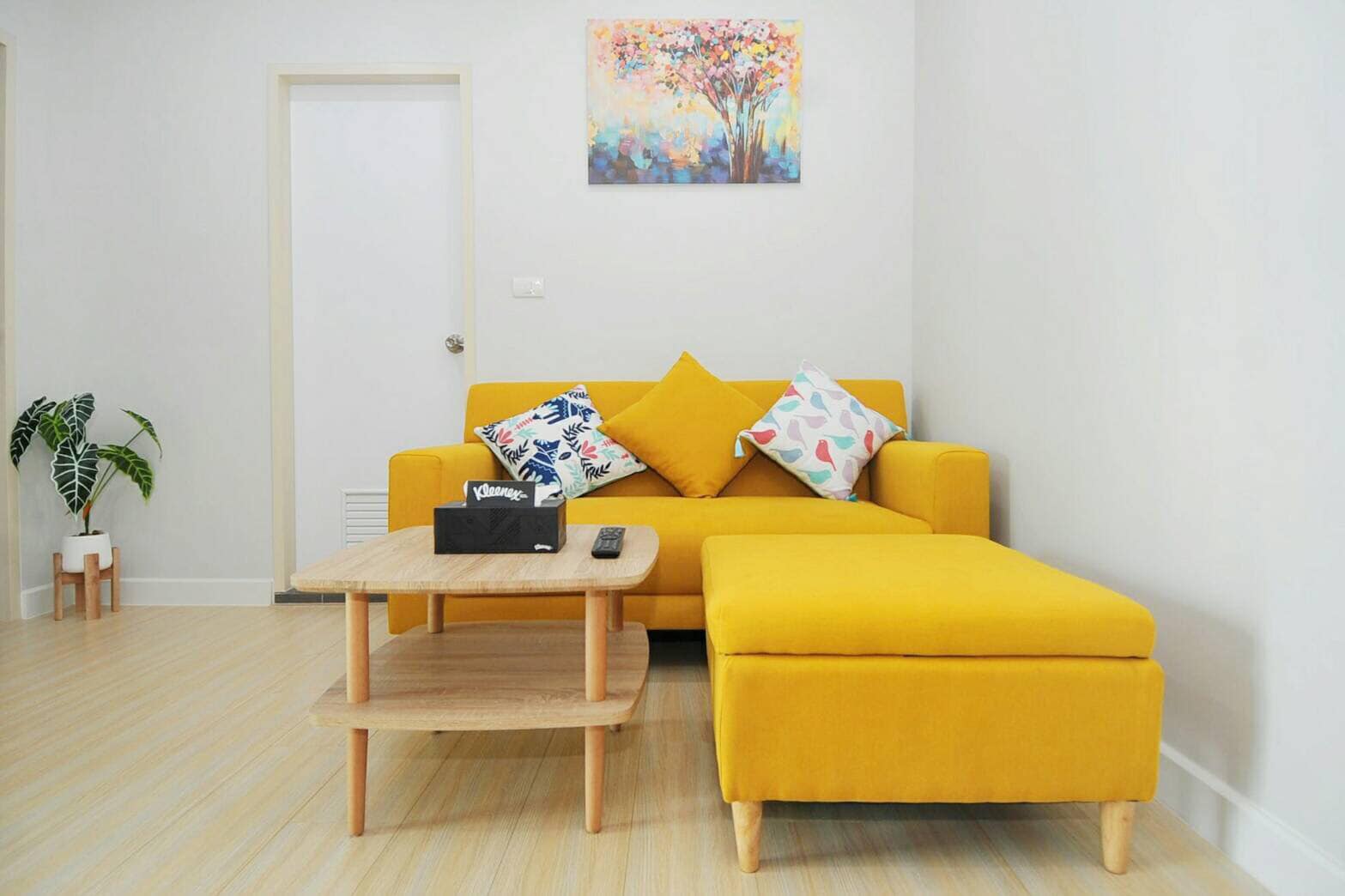 (เมโทร สกาย วุฒากาศ) โซฟา (2).jpg