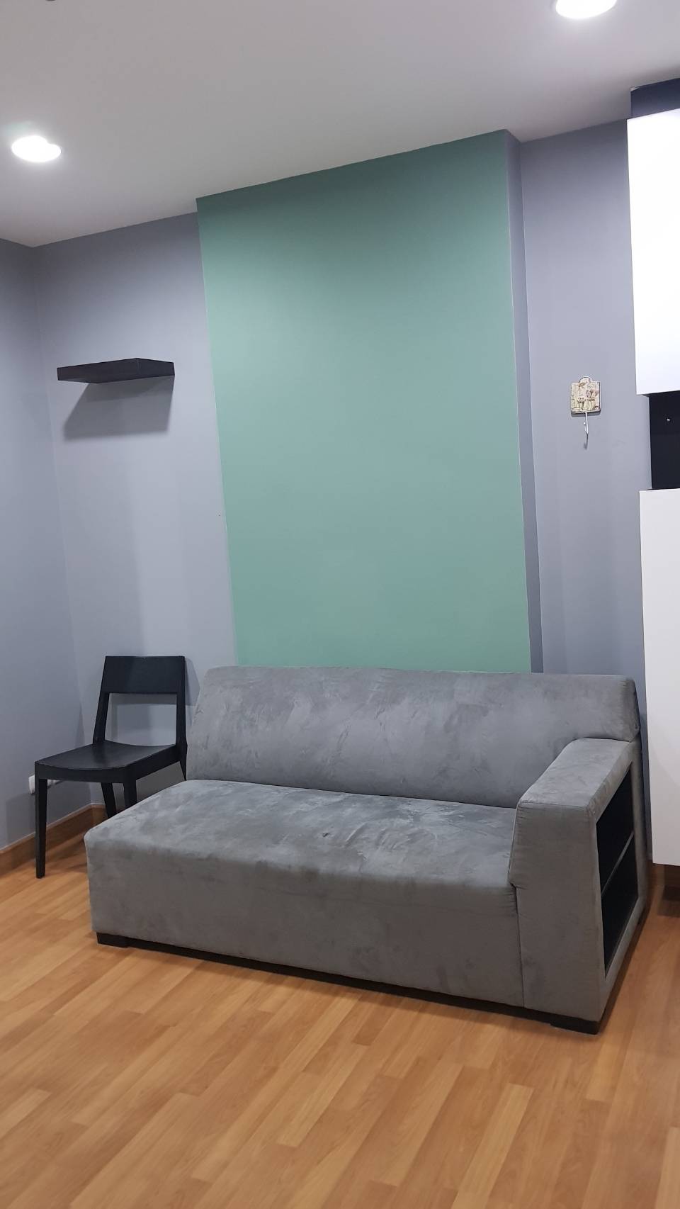 เซ็นทริค รัชดา-สุทธิสาร  โซฟา.jpg