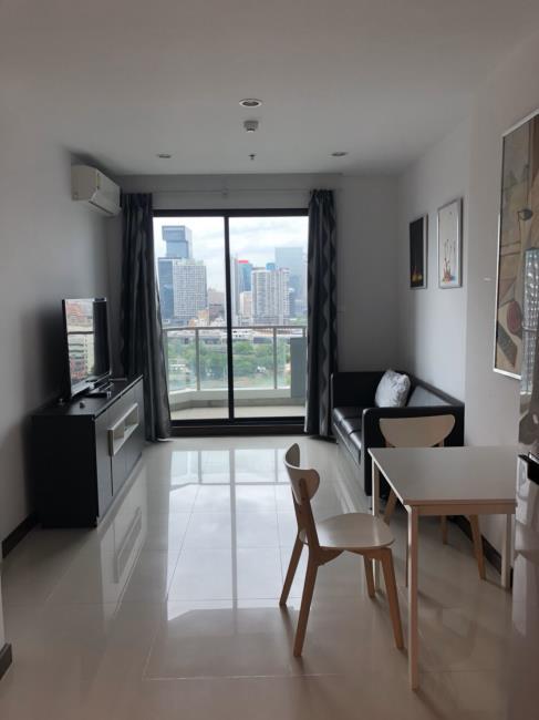 Supalai Premier @ Asoke ทีวี แอร์.jpg