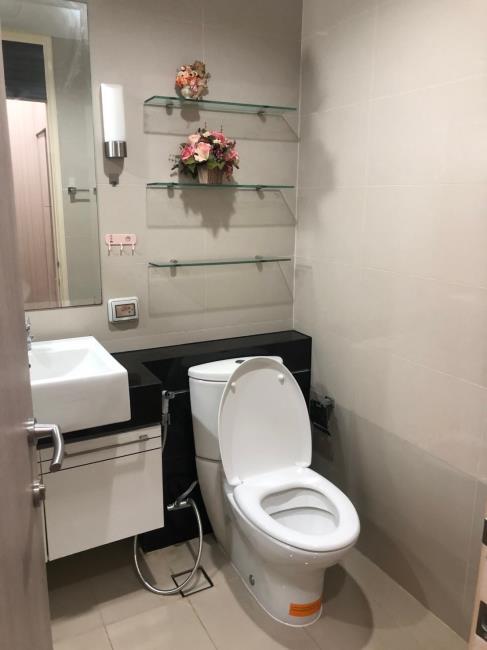 Supalai Premier @ Asoke ห้องน้ำ.jpg