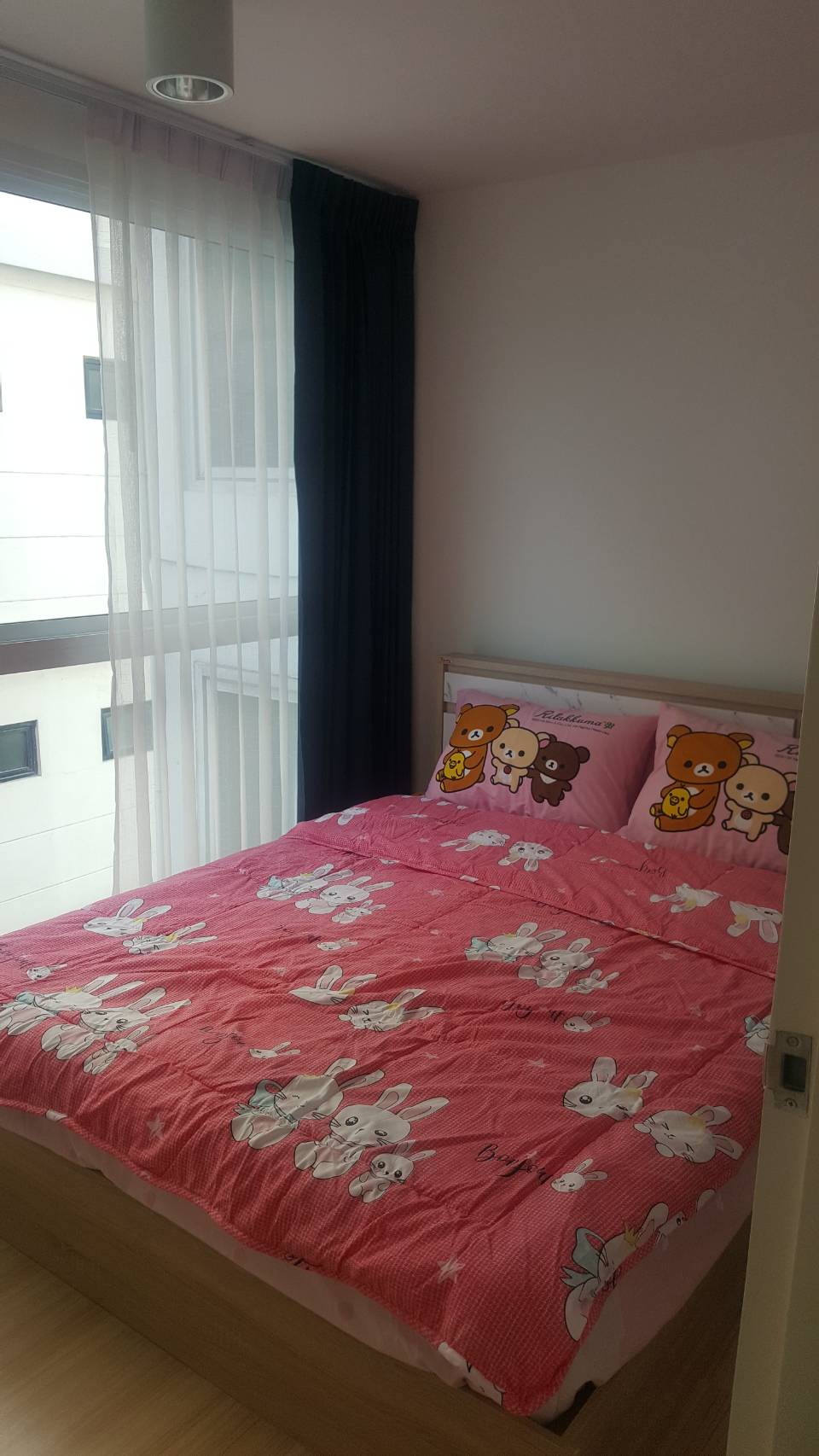 Chateau in Town Sukhumvit 64 เตียง.jpg