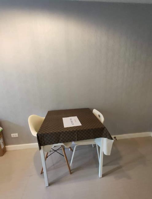 The Series Udomsuk โต๊ะอาาหร.jpg