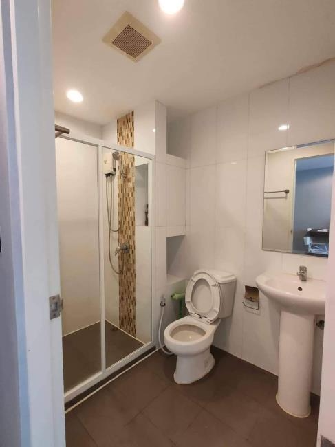 The Series Udomsuk ห้องน้ำ.jpg